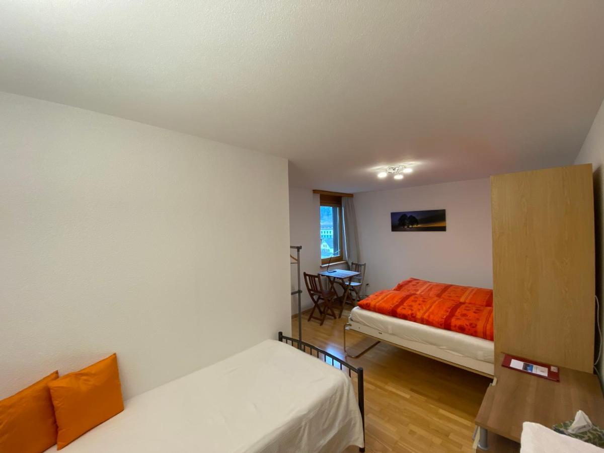 Atelier 67 Bed & Breakfast Obersaxen Екстериор снимка