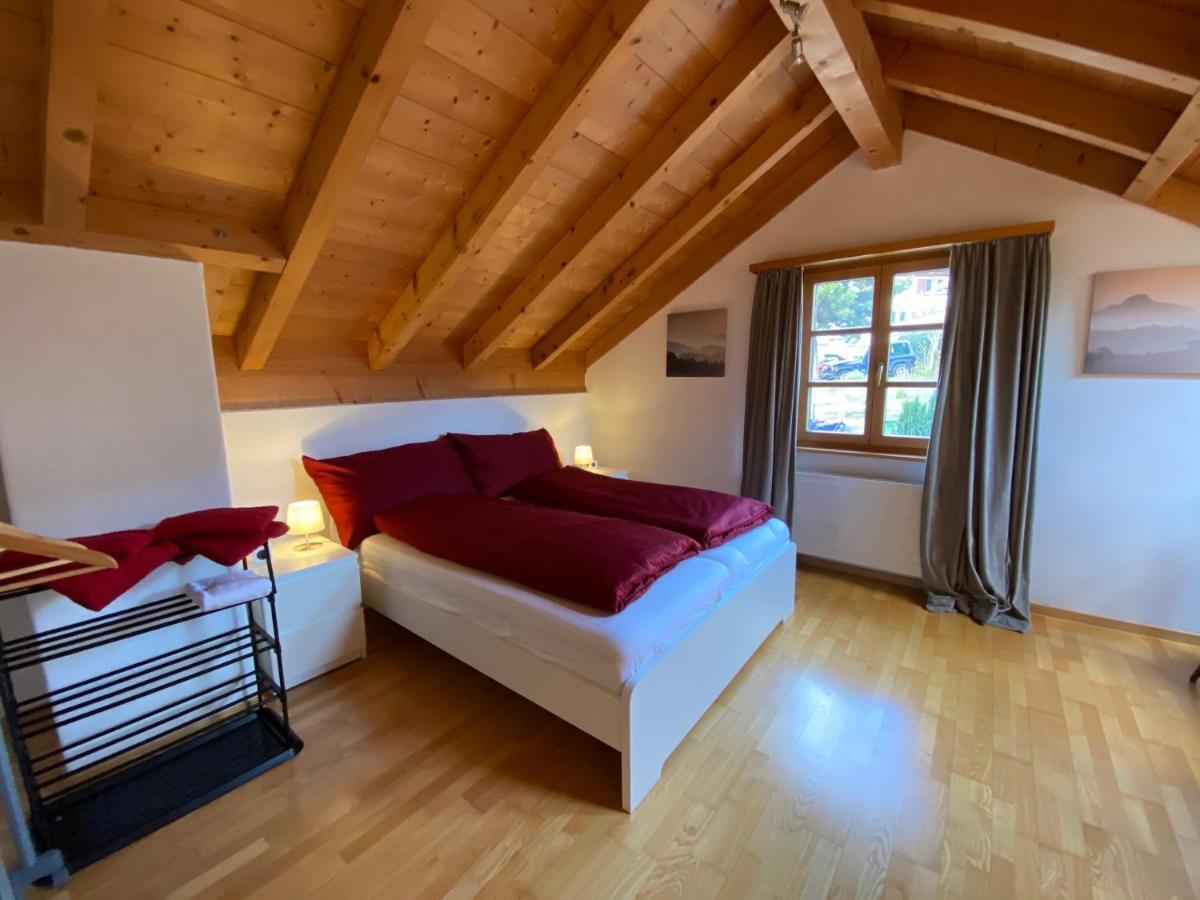 Atelier 67 Bed & Breakfast Obersaxen Екстериор снимка